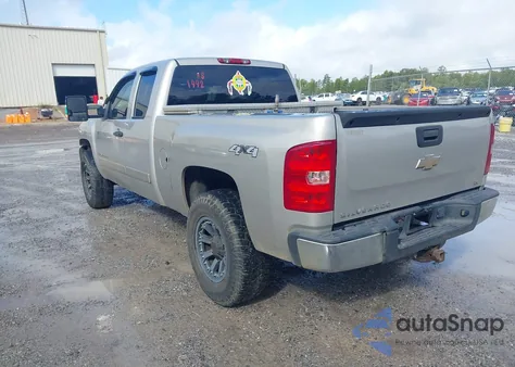 2008 Chevrolet Silverado 1500 Ls z USA, uszkodzony, nr VIN 2GCEK19CX81317657